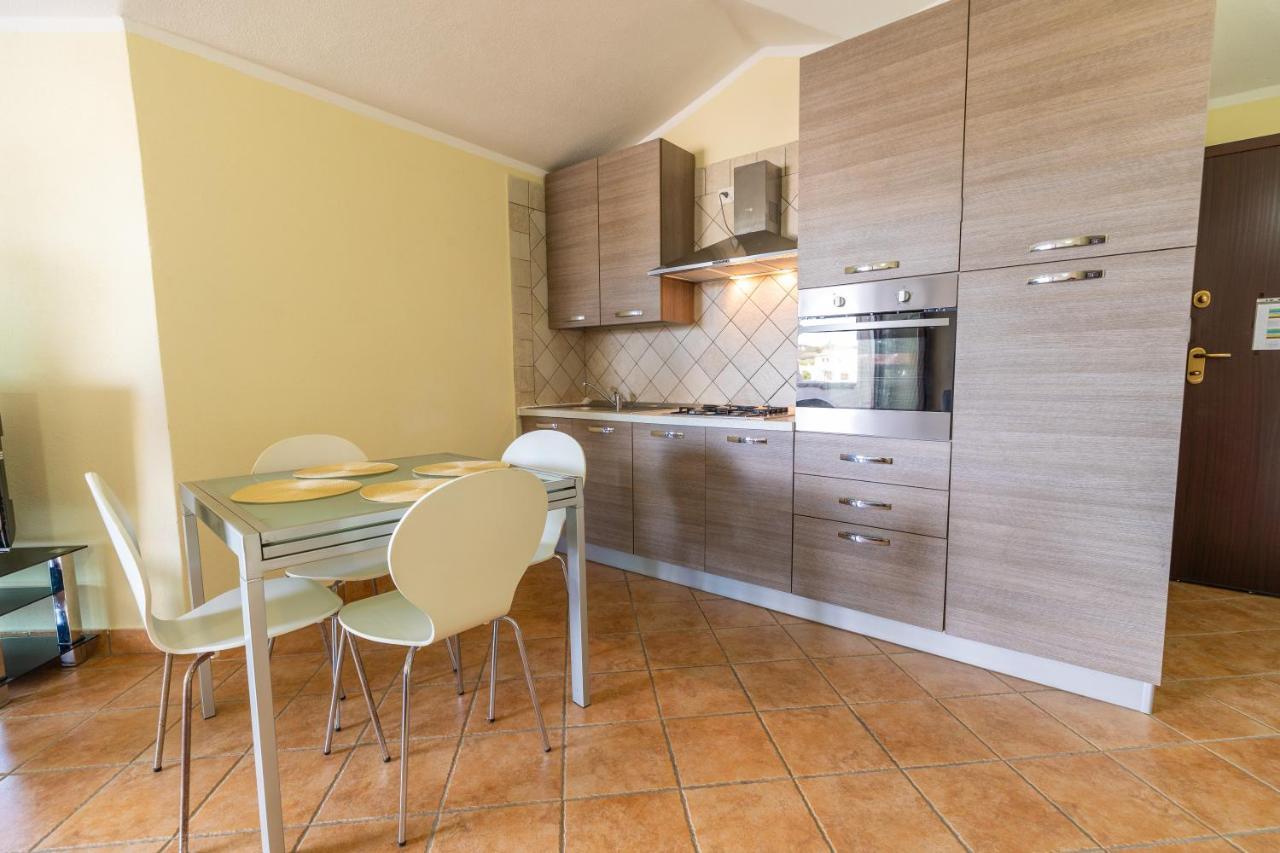 Vista Mare Apartment 6 Олбия Екстериор снимка